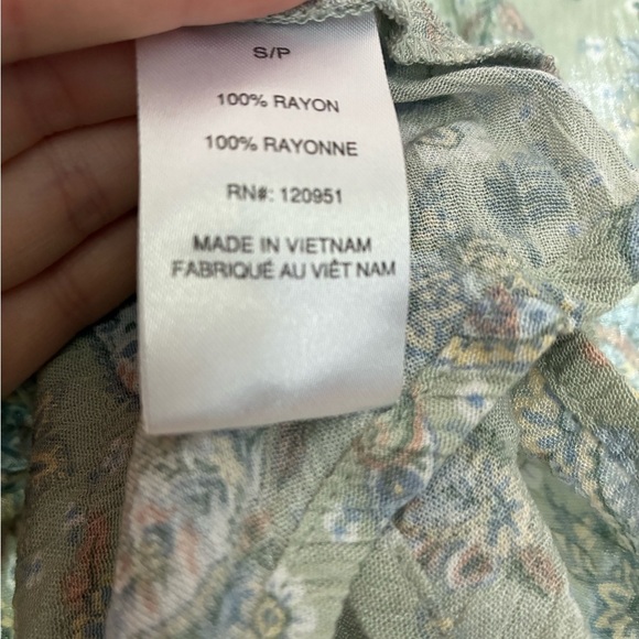 WILD SKYE Green Paisley Blouse boho size small - Picture 8 of 8